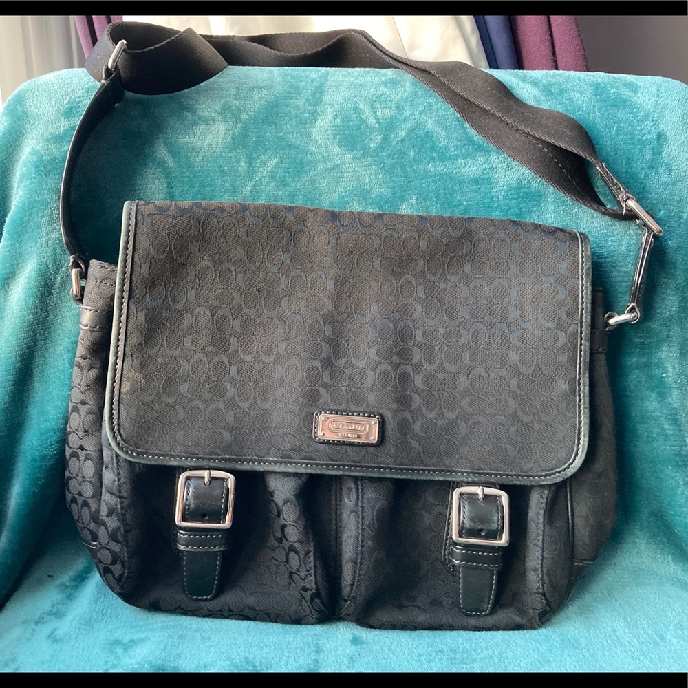 Coach Crossbody Messenger Purse/Bag